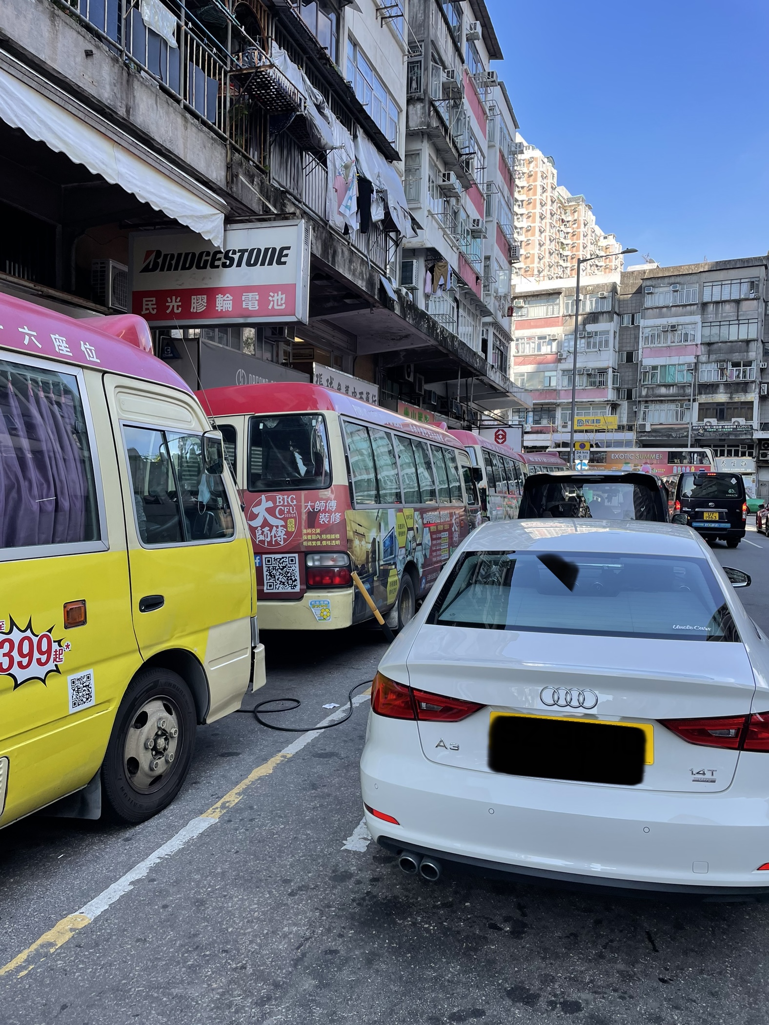 Tyre fitting at Man Kwong