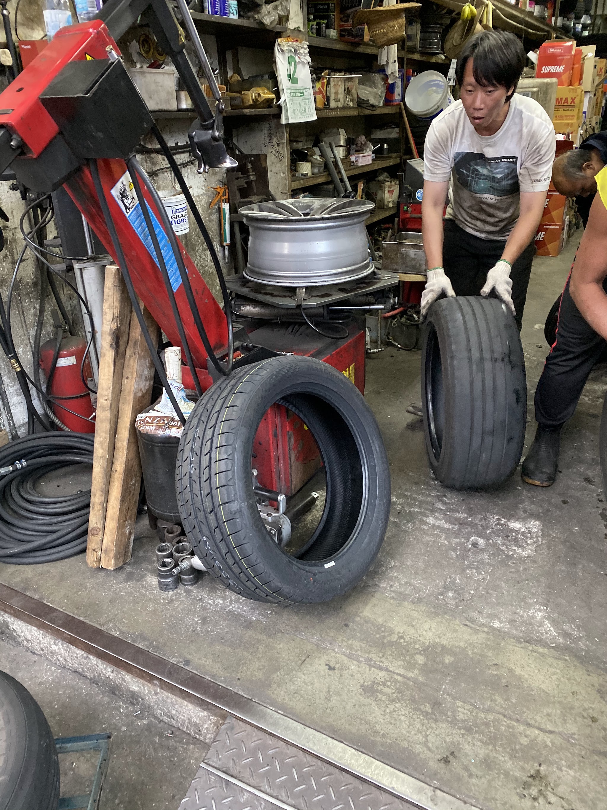 Workshop staff at Man Kwong